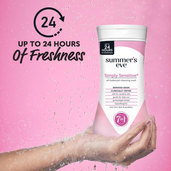 Summer's Eve Cleansing Wash | Simply Sensitive | 9 Ounce | pH-Balanced | Dermatologist & Gynecologist Tested