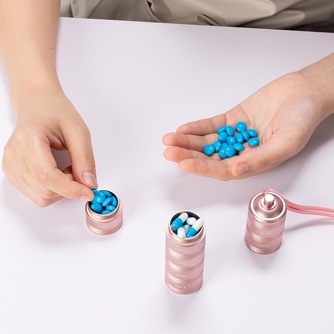 Portable Metal Pill Medicine Organizer - Waterproof Pill Case Compact Travel Pill Box Weekly Aluminum Alloy Container, 7 Day Daily Pill Organizer Holder for Small Pills, Pink S