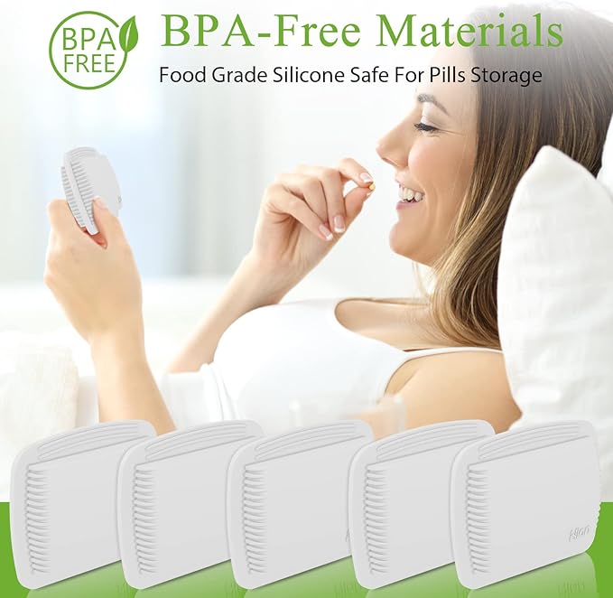 4 Pieces Pill Organizer Reusable Pocket Pill Case Portable Open Pill Pouch Silicone Small Pill Box Pill Container Pill Holder Pill Bags Organizing Medication, Vitamins, and Tablets for Travel (White)