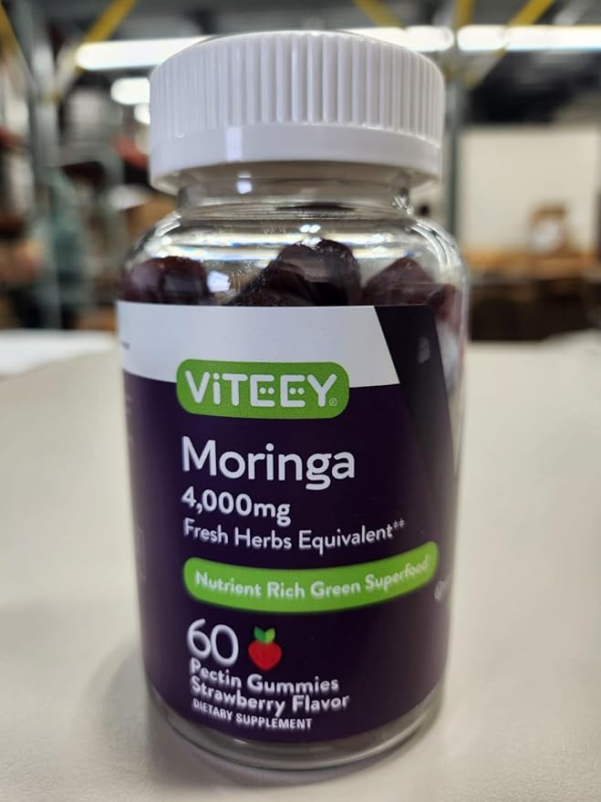 Viteey Moringa Gummies - 4,000mg [from 400mg of 10:1 Extract] of Moringa Supplement Super Greens Gummies - Antioxidant Wellness and Digestive Support - Vegan, Gluten Free - 60 Count