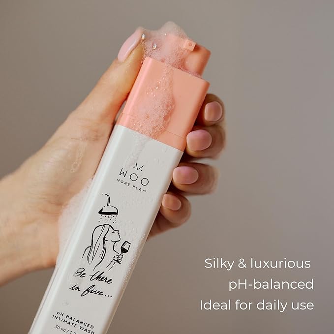 Woo More Play, Be There In Five, Feminine Wash, pH Balanced, Made With Natural Ingredients (Aloe, Calendula Extract, Matricaria Flower Extract) - 50 ml | 1.7 fl oz