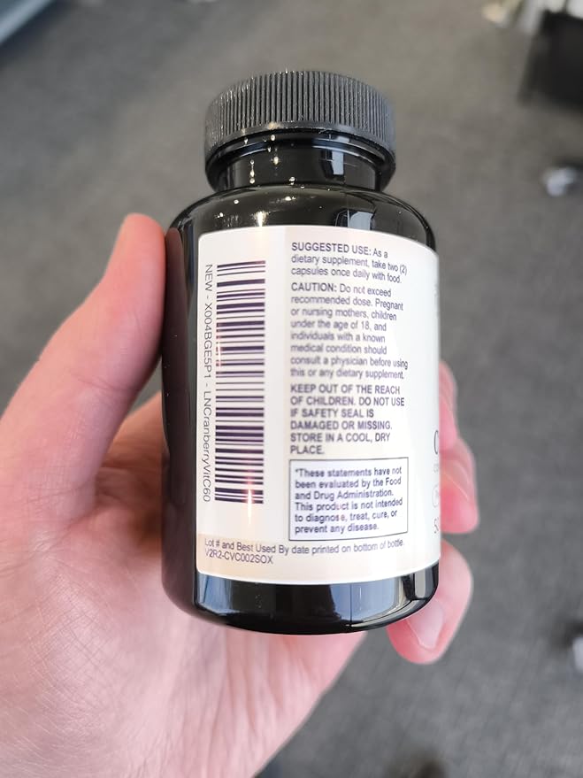 Cranberry Extract 500mg Per Serving - Cranberry Powder Supplement with Vitamins C - Urinary Tract Health Support, Cran Berry Fruit, Sugar Free Formula, Bottled in USA - 60 Capsules