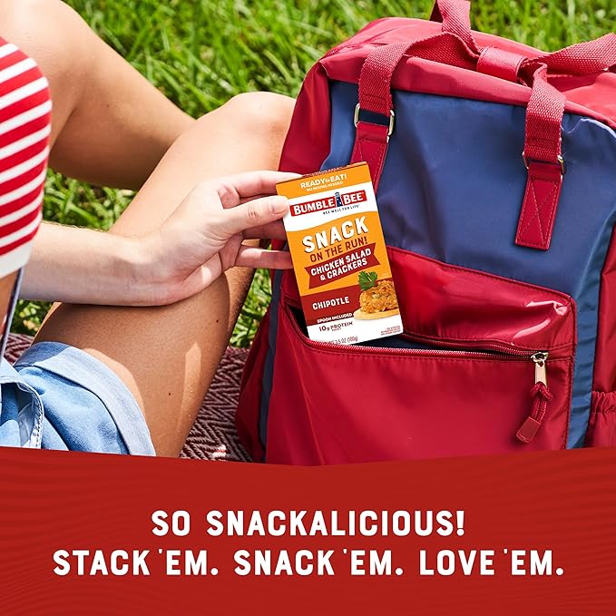 Bumble Bee Snack On The Run! Protein Snack Pack - Chipotle Chicken Salad with Crackers - 10g Protein per Box - Ready to Eat Easy-Open Canned Chicken Salad (Pack of 1)